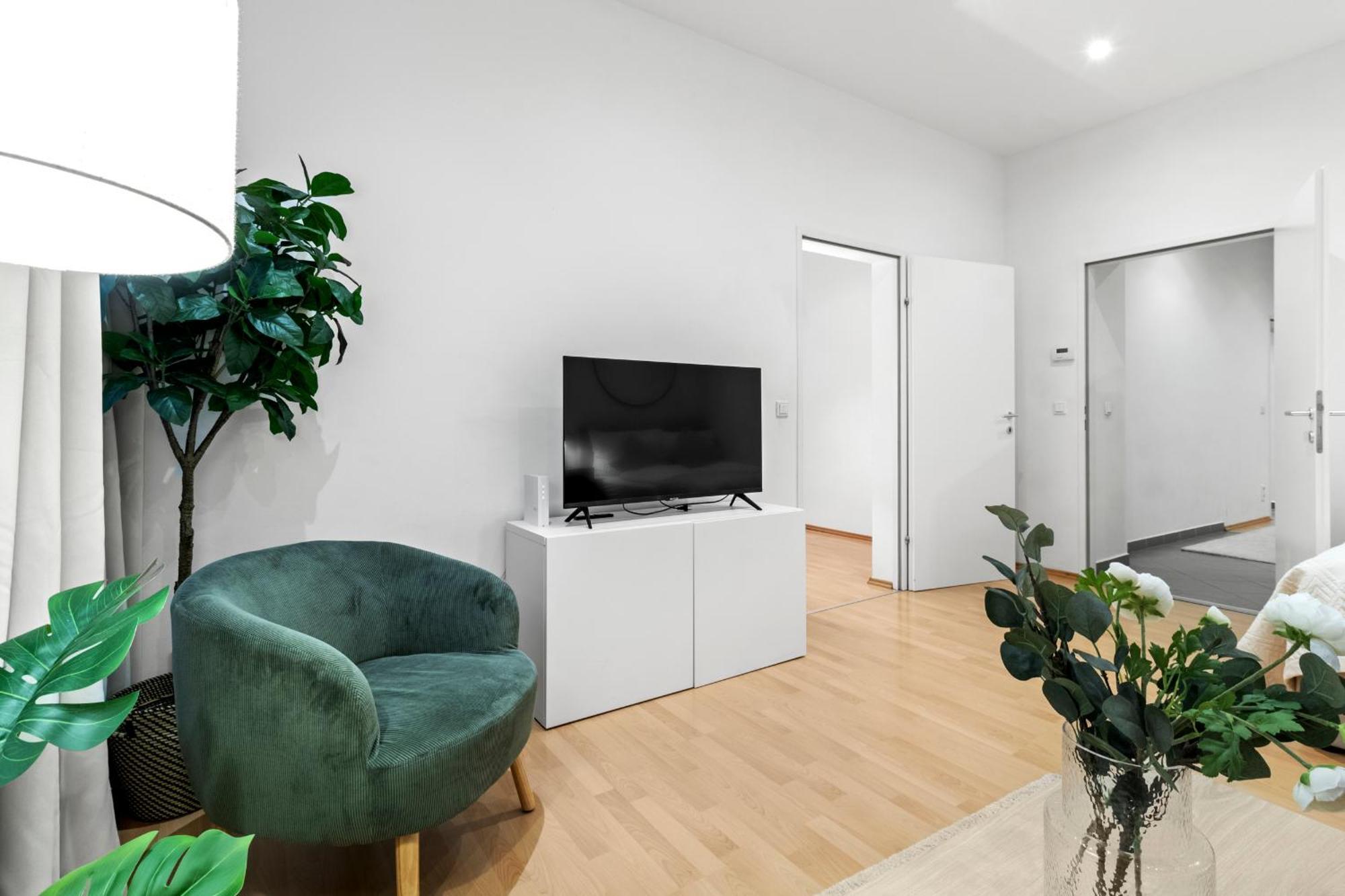 Chic 1Br Apartment - Directly Near Schoenbrunn Wien Ngoại thất bức ảnh