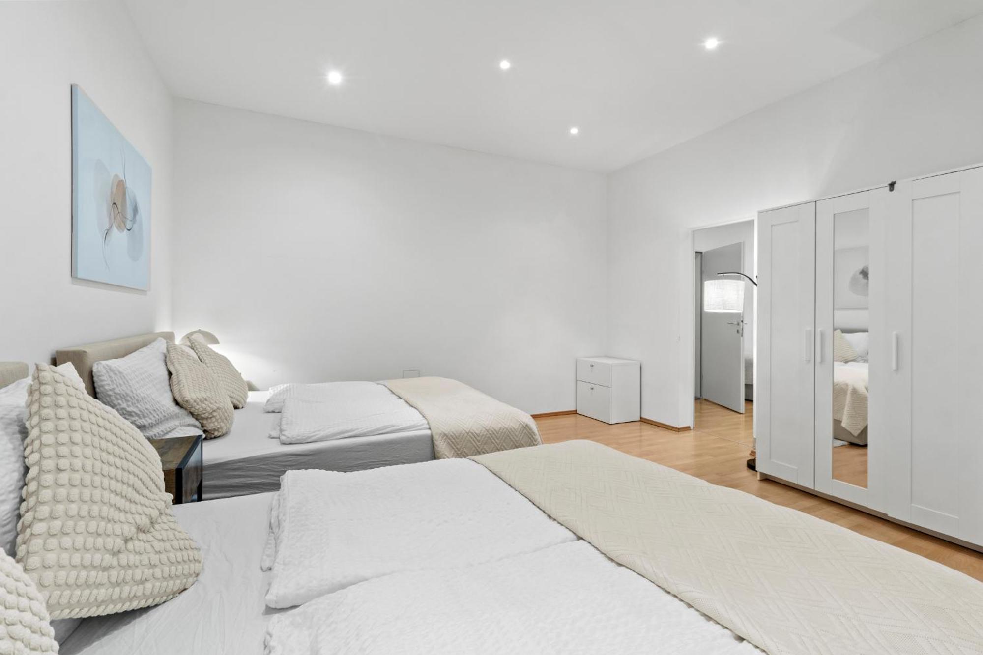 Chic 1Br Apartment - Directly Near Schoenbrunn Wien Ngoại thất bức ảnh