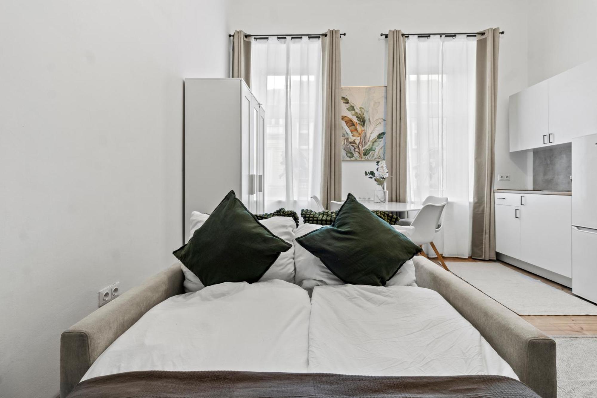 Chic 1Br Apartment - Directly Near Schoenbrunn Wien Ngoại thất bức ảnh